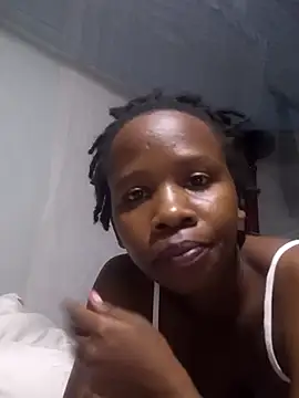 Queentesi online show from 25, 2, 2025