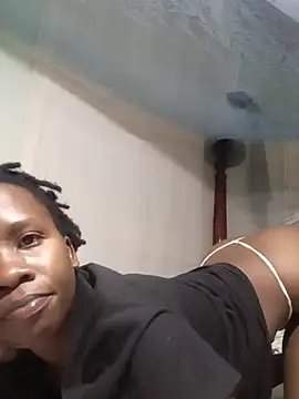 Queentesi online show from 2, 3, 2025