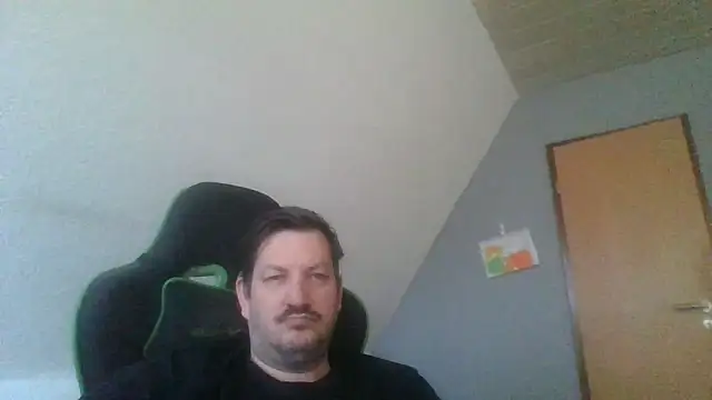 Golffahrer1982 online show from 11, 2, 2026