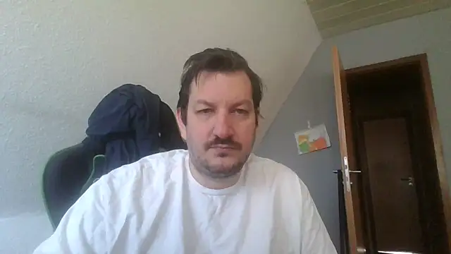 Golffahrer1982 online show from 4, 3, 2026