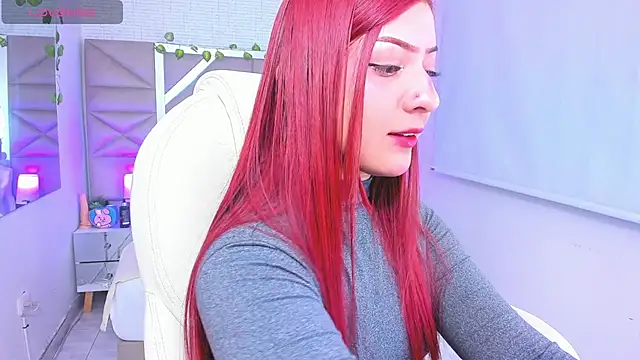 Zoe Lennoxx online show from 18, 2, 2025