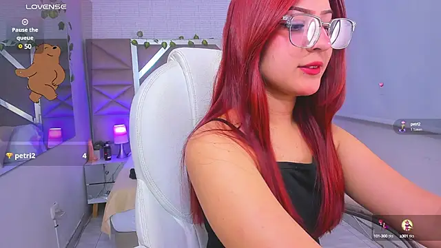 Zoe Lennoxx online show from 26, 2, 2025