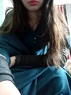 Snapshot of Noor_Darliing chatting on 1, 12, 2025 Noor Darliing online show from 1, 12, 2025