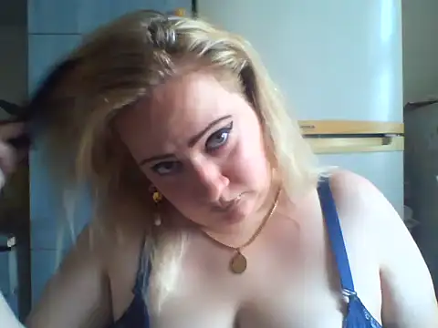 D Marinna online show from 23, 10, 2025