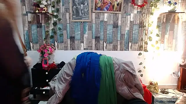 Snapshot of KarimaSarabe chatting on 13, 10, 2025 KarimaSarabe online show from 13, 10, 2025