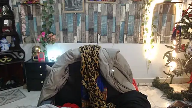 KarimaSarabe online show from 5, 12, 2025