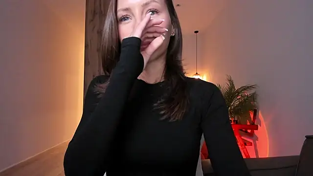 LilyRaisa online show from 2, 3, 2026