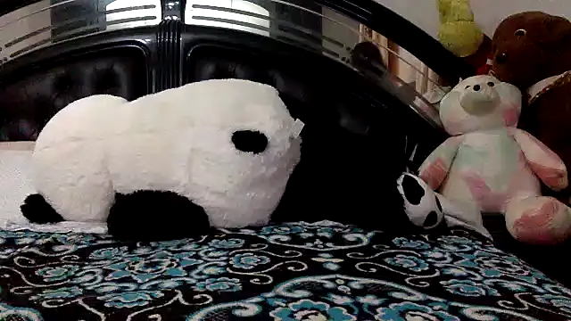 Lunamilly27 online show from 14, 1, 2025