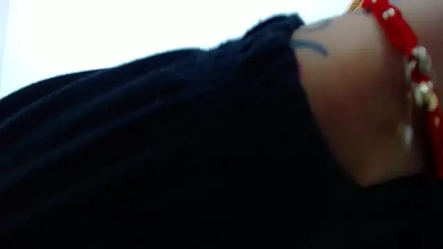 hanna rabbit  online show from 10, 2, 2026