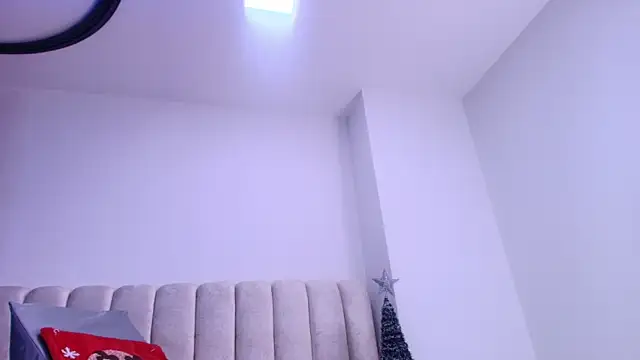  sex mia online show from 28, 11, 2025