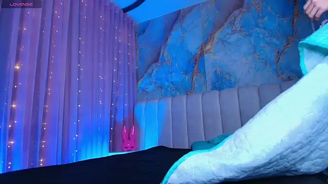  sex mia online show from 12, 4, 2026