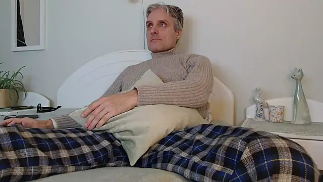 StrongBill online show from 26, 12, 2024