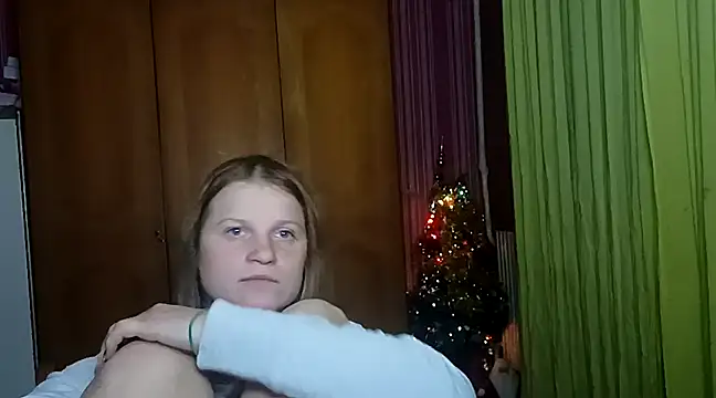 Kathlyn  Heath online show from 17, 2, 2025