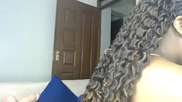 Snapshot of NIKKIE_LOVE chatting on 23, 7, 2026 NIKKIE LOVE online show from 23, 7, 2026