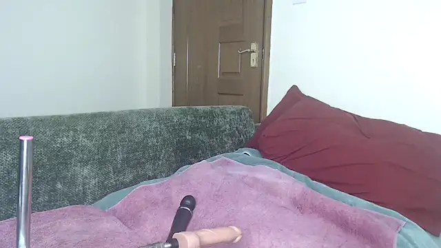 NIKKIE LOVE online show from 26, 5, 2026