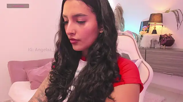 Anngel 1 online show from 15, 4, 2026