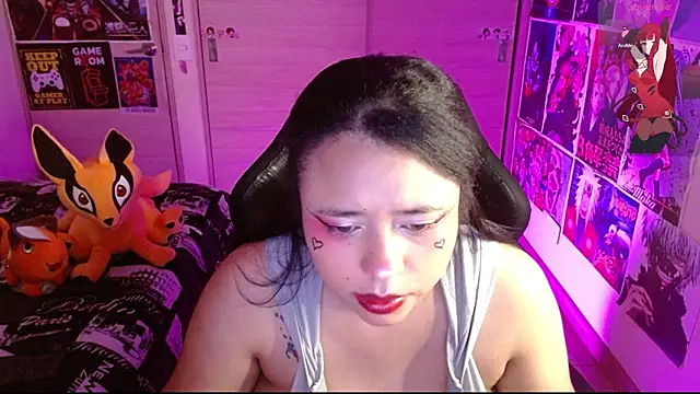 Emmachan19 online show from 12, 2, 2026