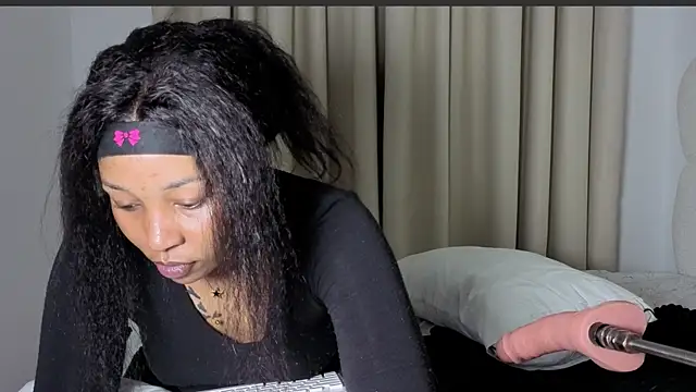 Snapshot of sexycabdy chatting on 10, 11, 2025 sexycabdy online show from 10, 11, 2025