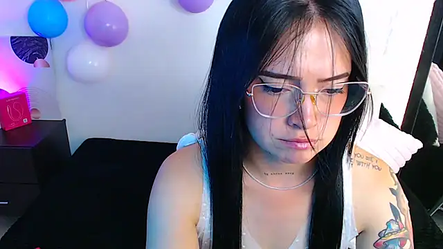 Isa Maiden1 online show from 4, 4, 2026