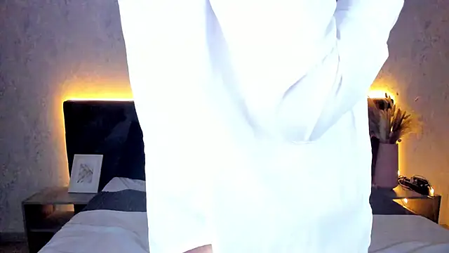 Linda Bryant online show from 15, 1, 2026