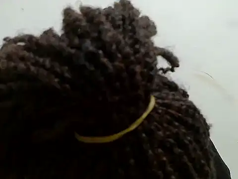 prettybeee online show from 12, 10, 2025