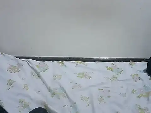 prettybeee online show from 26, 2, 2026