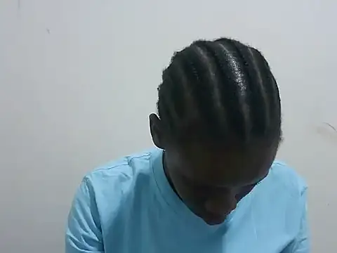 prettybeee online show from 18, 12, 2025