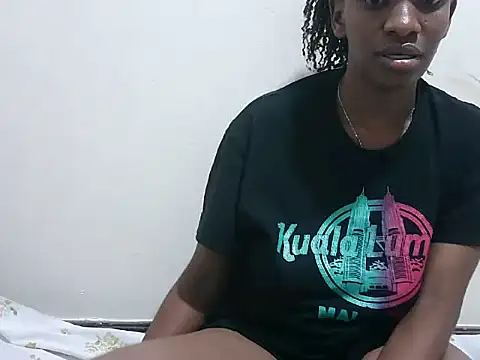 prettybeee online show from 30, 10, 2025