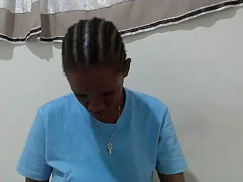 prettybeee online show from 19, 12, 2025