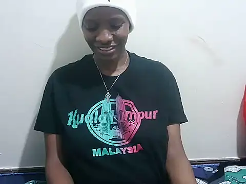 prettybeee online show from 5, 12, 2025