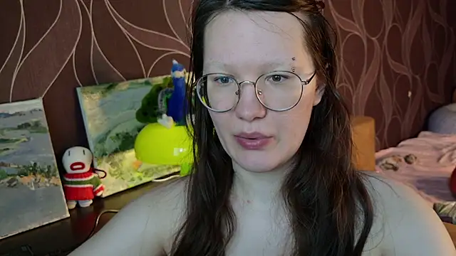 Snapshot of MiriamOr chatting on 8, 7, 2026 MiriamOr online show from 8, 7, 2026