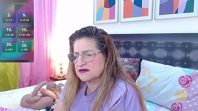 Snapshot of sandra_20 chatting on 22, 7, 2026 sandra 20 online show from 22, 7, 2026