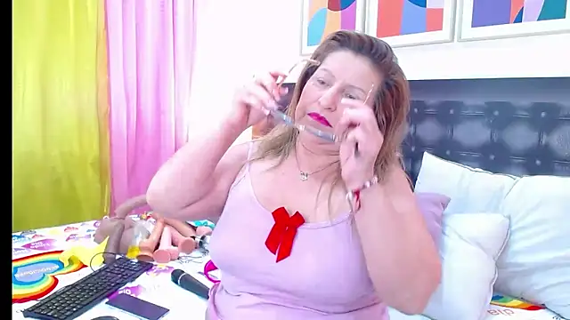 sandra 20 online show from 24, 3, 2026