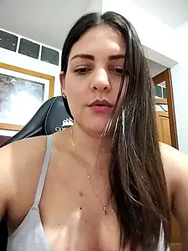Snapshot of Mia_Hampton chatting on 4, 4, 2026 Mia Hampton online show from 4, 4, 2026
