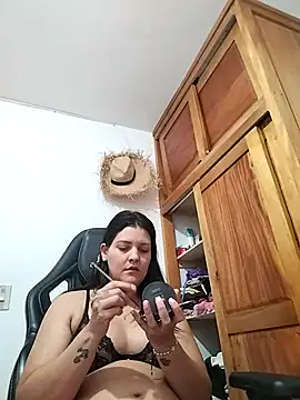 Snapshot of Mia_Hampton chatting on 21, 9, 2025 Mia Hampton online show from 21, 9, 2025