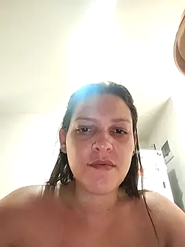 Snapshot of Mia_Hampton chatting on 16, 2, 2025 Mia Hampton online show from 16, 2, 2025