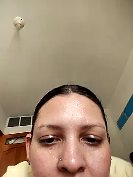 Snapshot of Mia_Hampton chatting on 3, 4, 2026 Mia Hampton online show from 3, 4, 2026