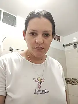 Snapshot of Mia_Hampton chatting on 2, 6, 2026 Mia Hampton online show from 2, 6, 2026