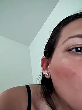 Snapshot of Mia_Hampton chatting on 28, 2, 2025 Mia Hampton online show from 28, 2, 2025