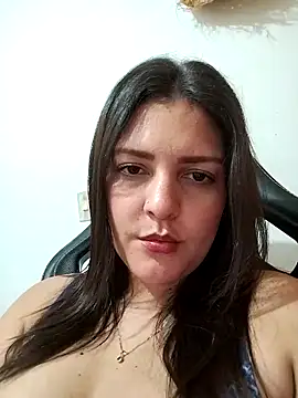 Snapshot of Mia_Hampton chatting on 19, 9, 2025 Mia Hampton online show from 19, 9, 2025