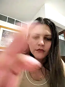 Snapshot of Mia_Hampton chatting on 14, 4, 2026 Mia Hampton online show from 14, 4, 2026