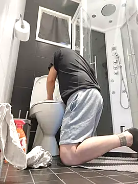 DarrenSullivanSlut online show from 18, 3, 2025