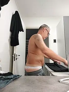 DarrenSullivanSlut online show from 6, 10, 2025