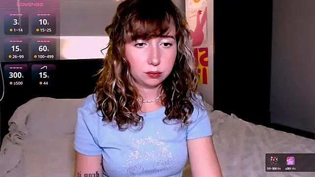 Cosmo Riri online show from 17, 10, 2025