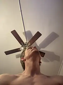 Snapshot of KBONE36 chatting on 12, 10, 2025 KBONE36 online show from 12, 10, 2025