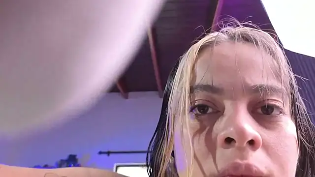 Cuttiealice online show from 25, 11, 2025