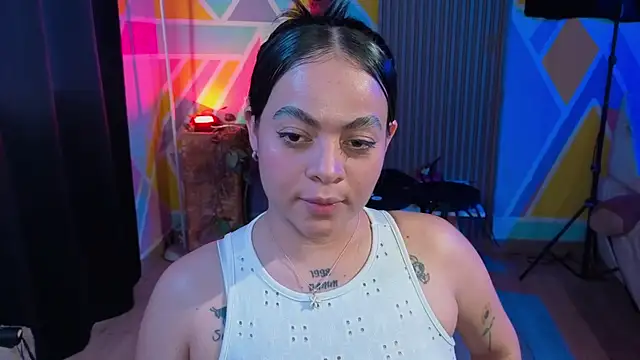 Cuttiealice online show from 19, 10, 2025