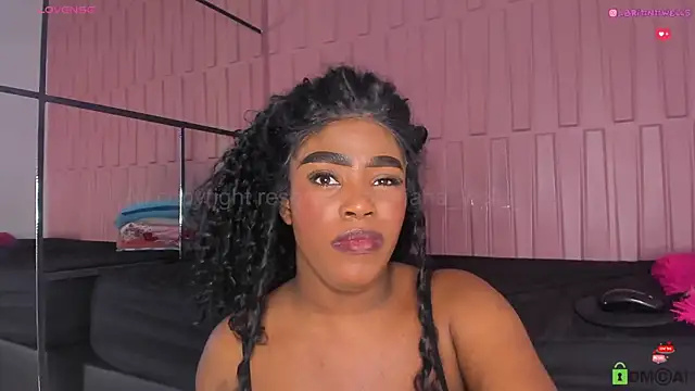 Briana Wells  online show from 4, 3, 2025