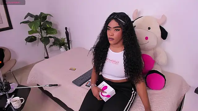 Snapshot of Briana_Wells_ chatting on 15, 7, 2026 Briana Wells online show from 15, 7, 2026