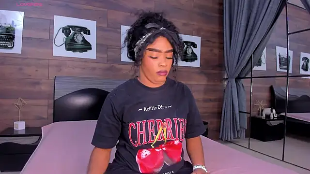 Snapshot of Briana_Wells_ chatting on 7, 7, 2026 Briana Wells online show from 7, 7, 2026